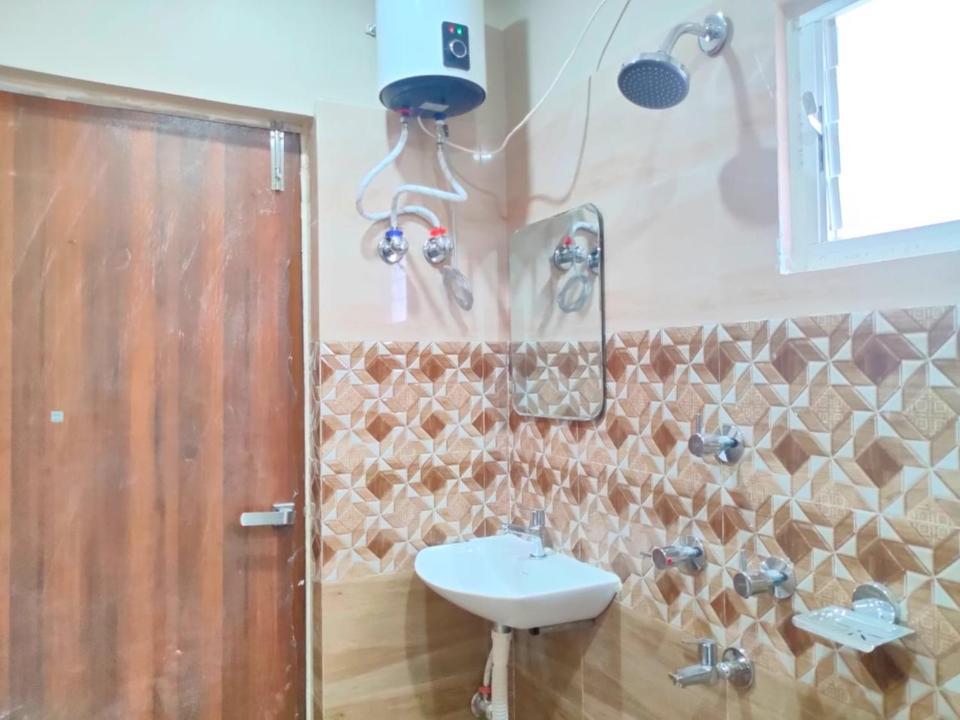 Hotel Vaishnavi Near Baba Dham Temple Deoghar Extérieur photo