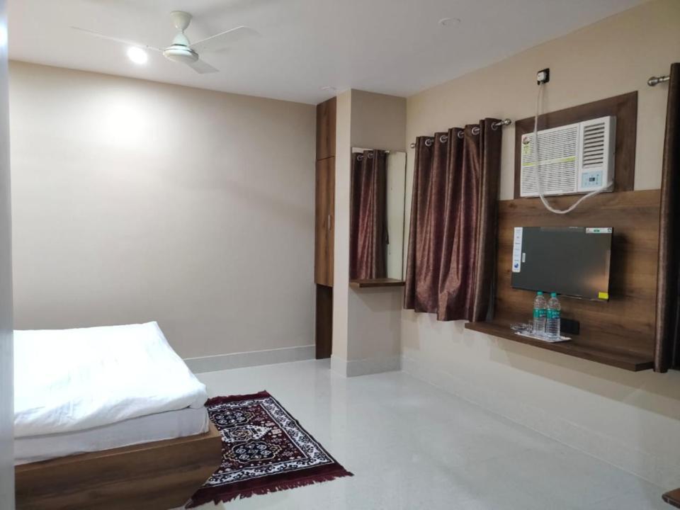 Hotel Vaishnavi Near Baba Dham Temple Deoghar Extérieur photo